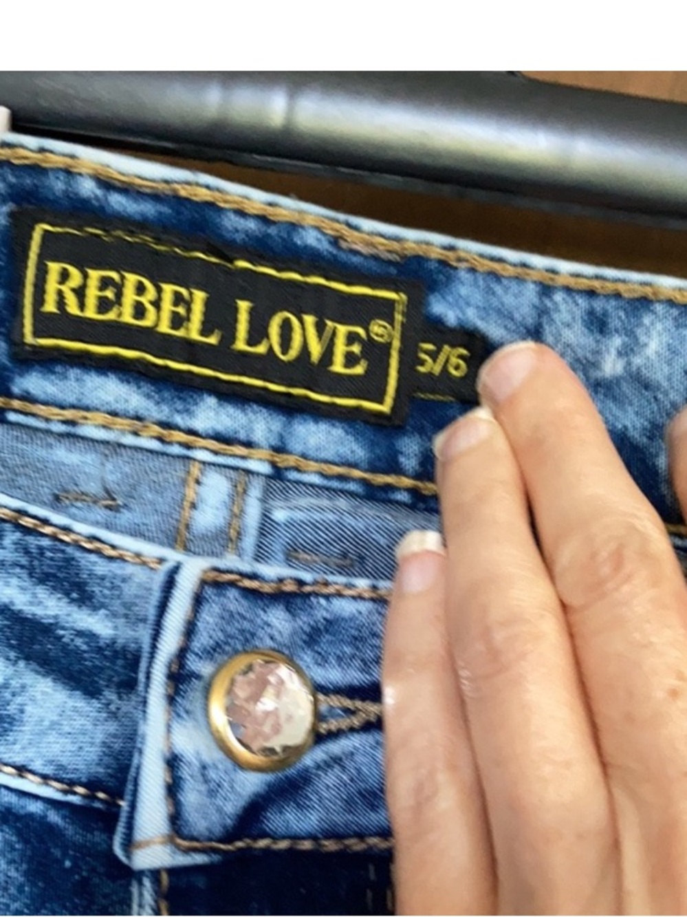Rebel love jean distressed retro jean acid wash like color embellished 5 / 6 jr - Picture 17 of 17